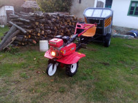 Motokultivator RIDER sa priključcima i prikolicom