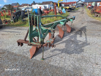 PLUG LEMKEN 4 BRAZDE  PRODAJEM ILI MJENJAM