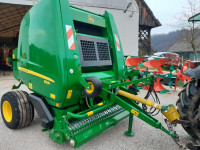 Balirka John Deere 854 Premium