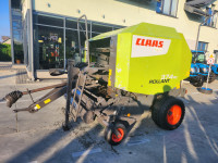Claas Rollant 374 RC