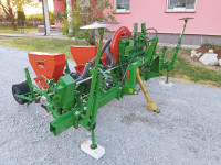 PNEUMATSKA KUKURUZNA SIJAČICA OLT PSK 4 REDA KAO NOVA