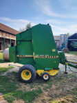 Rolo balirka John Deere 590
