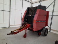 ROLO BALIRKA  PREŠA MASSEY FERGUSON 828