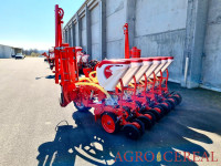 SAKALAK SIJAČICA SA DISKOSNIM ULAGAČIMA 6 REDI - HIDRAULIČNA ŠASIJA