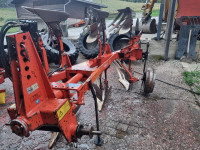 Plug okretac trobrazni Kuhn rešetakasti