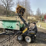 Mini utovarivač nakladač GOLJAT TUR vsestranski pomočnik dvig 400 kg