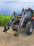 Prednji utovarivac za traktor