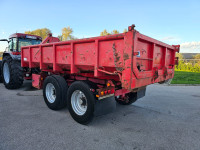 Prikolica za traktor sa kipom na prodaju
