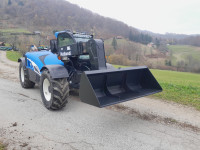 Teleskopski viličar-utovarivač New Holland LM 5060