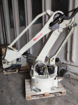Robot za paletizaciju Kawasaki