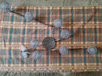 Moderna stropna lampa s kuglama