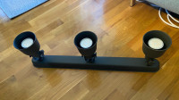 Stropna lampa, tri reflektora Ikea Hempes