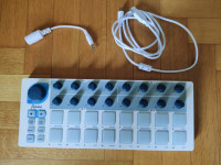 Arturia BeatStep kontroler