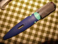 tupperware ribež za muškatne oraščiće i sl.