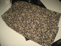 SUKNJA NA GUMU VEL. UNI - NOVO