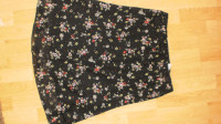 Suknja vel. 38 H&M