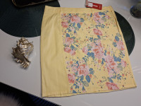 ŽUTA CVJETNA PAMUČNA SUKNJA IZ MANE vel 40 - NOVO