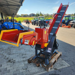 DROBILICA DRVA REMET CNC R120 + TRANSPORTNA TRAKA 2.3M - **AKCIJA**