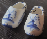 klompe od porculana - delft blue
