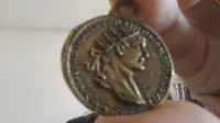 MUZEJSKO SUVENIRSKI PRIMJERAK NOVCA CARA TRAJANA