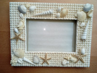 Okvir ukrašen školjkama