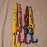 Dječja kišobrani u odličnom stanju