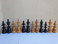 Drvene šahovske figure - set kralj/kraljica-