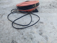 Grundig digitalni sat-budilica