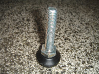 jedna nogica fi 10 mm,duž60mm,štela se, dole plastika,vidi sliku!