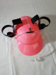 Kaciga s držačima za limenke ( Drinking Helmet )