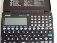 kalkulator-OLIVETTI D828, na baterije,mnogo kombinacija,vidi slike!