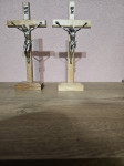 Križevi stalak i zid