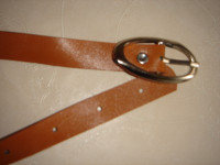 Remen ženski,obicni,duž.100cm,šir.2cm,novo,vidi sliku!