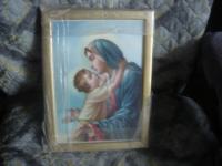 NOVO.slika uramljena-staklo, djevica Marija sa Isusom , vidi slike !