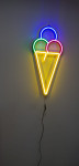 svjetleći natpis sladoled