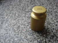 Uteg 200 g, za precizna manja vaganja, mjerenja, vidi slike!