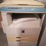 Fotokopirni stroj - kopirka