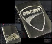 Zippo original upaljač Ducati •NOVO •GRAVIRANJE