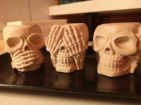 svijećnjak 3 lubanje skull
