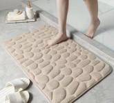 SMEĐI TEPIH PROTUKLIZNI ZA KUPAONICU - NOVO