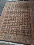 Vuneni orijentalni tepih 250 x 190, kao nov