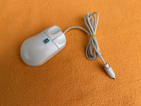 A4 Tech - Retro miš s kuglom