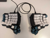 Dactyl Manuform, Split, Ergonomic, 3D-Printed, Mechanical Keyboard