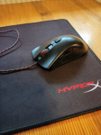 Miš Hyperx Pulsfire + podloga