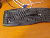 tipkovnica i miš bežicni