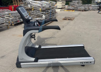 TRUE FITNESS CS600 TREADMILL – profesionalna staza za trčanje