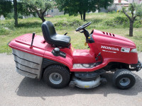 Traktor kosilica Honda