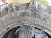 4 Alliance gume za traktor