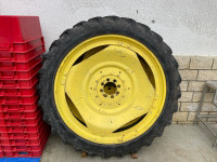 Stražnji kotači za John Deere traktor