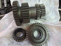 Traktor štore 402,404,502,504dijelovi mjenjaca